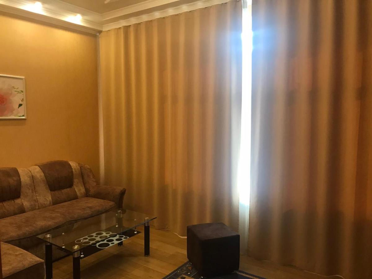 Bilyj Rojal Hotel Zaporizhia ภายนอก รูปภาพ