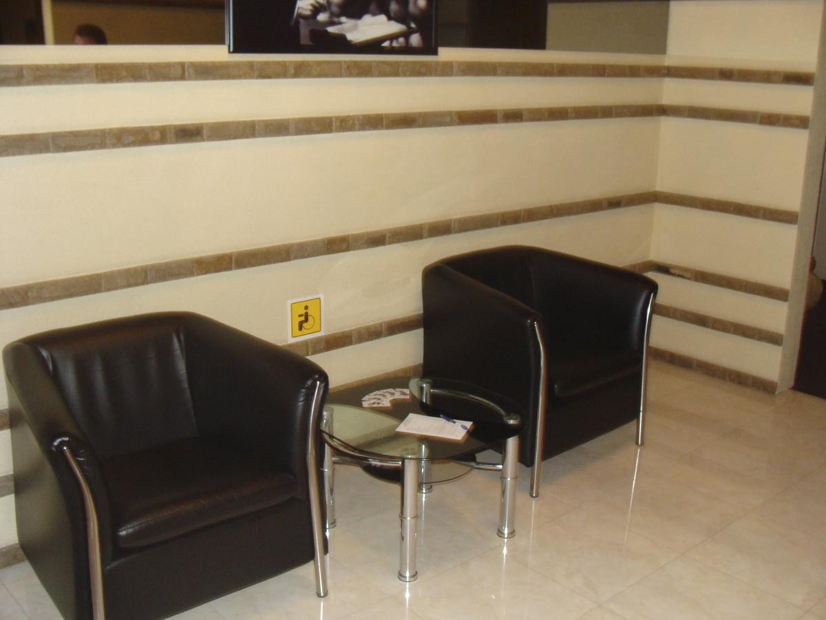 Bilyj Rojal Hotel Zaporizhia ภายนอก รูปภาพ